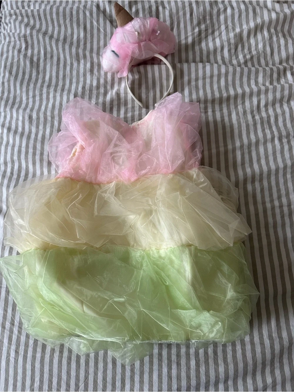 Pottery Barn Triple Scoop Sundae Costume Ice Cream 4-6T - Picture 3 of 7